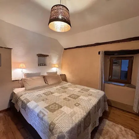 Les Hotes Du Chataignier 3*