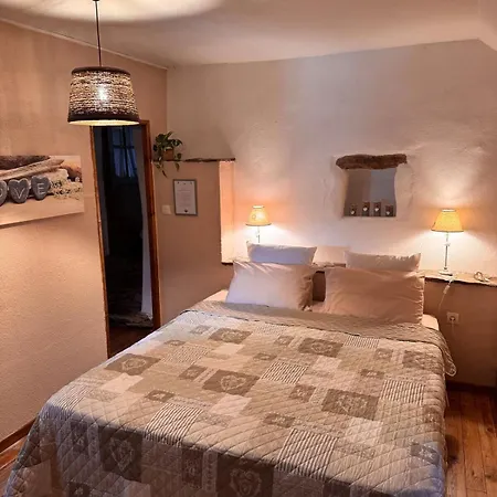 Bed & Breakfast Les Hotes Du Chataignier