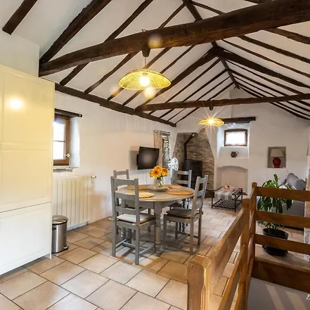 Les Hotes Du Chataignier Penens