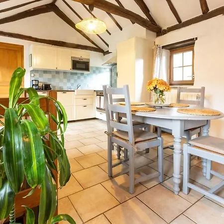 Bed & Breakfast Les Hotes Du Chataignier 3*