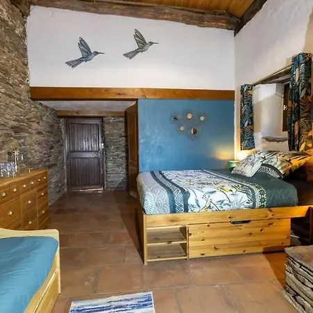 Les Hotes Du Chataignier Penens