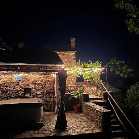 Bed & Breakfast Les Hotes Du Chataignier 3*