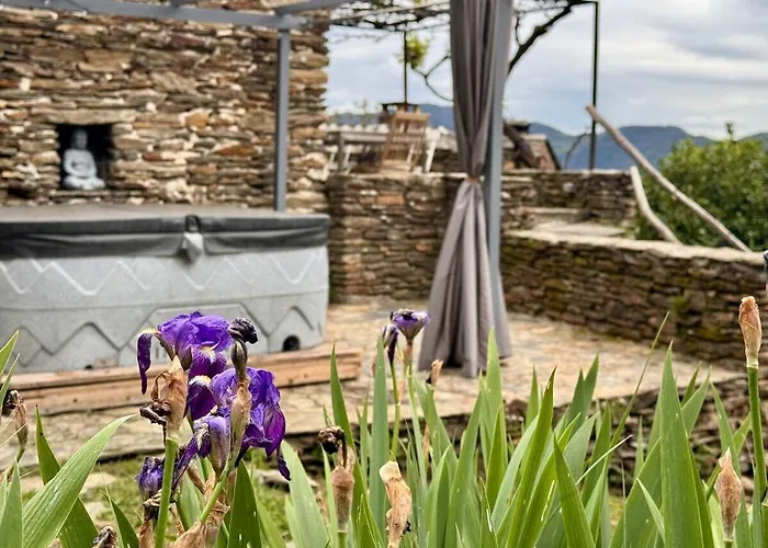 Les Hotes Du Chataignier Nocleg ze śniadaniem