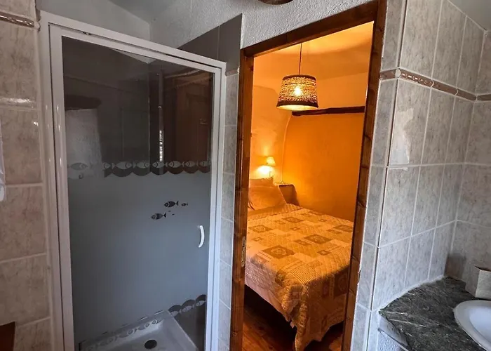 Les Hotes Du Chataignier Nocleg ze śniadaniem