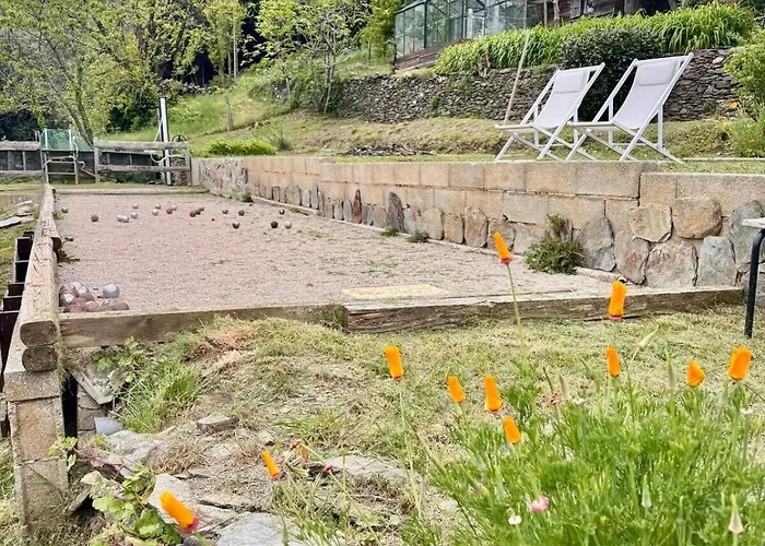 Les Hotes Du Chataignier Nocleg ze śniadaniem