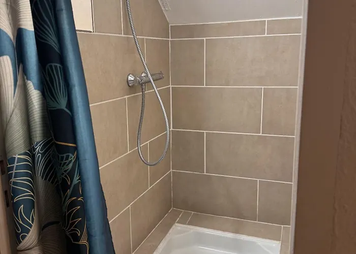 Les Hotes Du Chataignier 3*