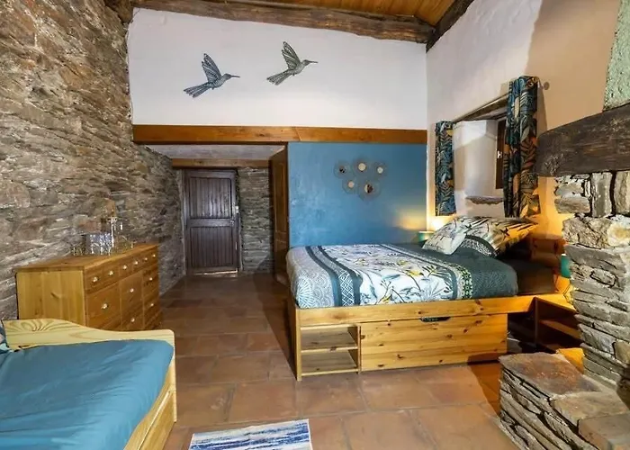 Les Hotes Du Chataignier Penens